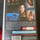 Pimeyden tytär Stuart Gordon VHS - pikkukuva 2
