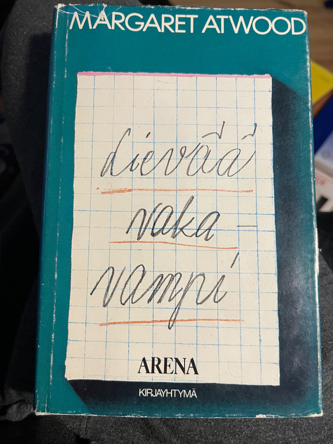Atwood Margaret Lievää vakavampi (Arena kirjayhtymä 1.p 1982
