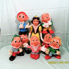 AIDOT 60-LUVUN DISNEY LUMIKKI & 7 KÄÄPIÖTÄ FIGUURIT 23-40 cm - pikkukuva 2