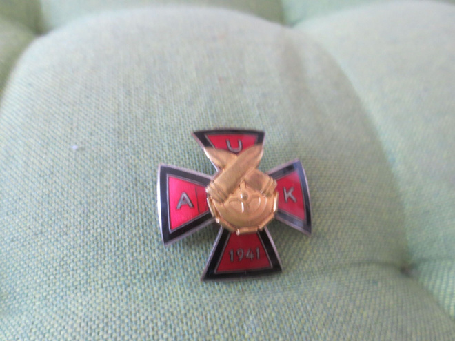 AUK--1941 Raskas Patteristo Risti