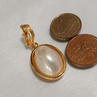 Emaloitu Cabouchon gold plated riipus - pikkukuva 5