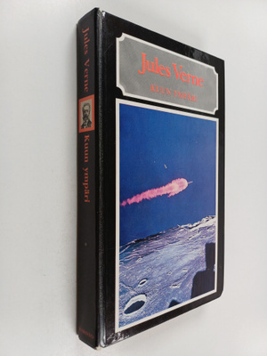 Jules Verne : Kuun ympäri