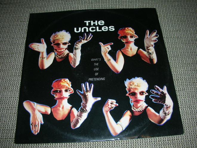 EP The Uncles: What's the use of pretending