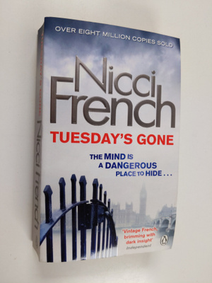 Nicci French : Tuesday's gone