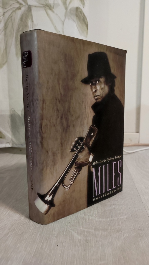 Miles Davis, Quincy Troupe: Miles, omaelämäkerta