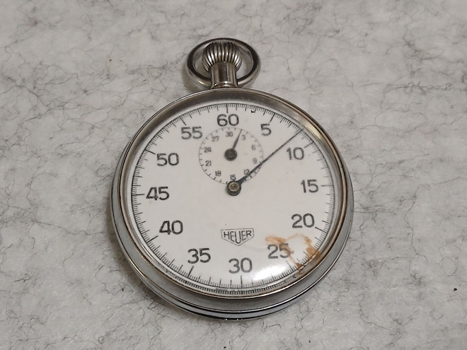 Toimiva Vintage Heuer taskukello Swiss Made