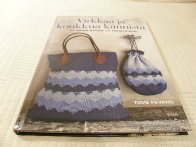 Tove Fevang Virkkaa ja koukkua kaunista