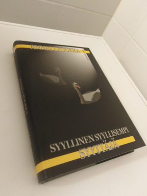Anneli Poukka: Syyllinen syyllisempi syyttäjä