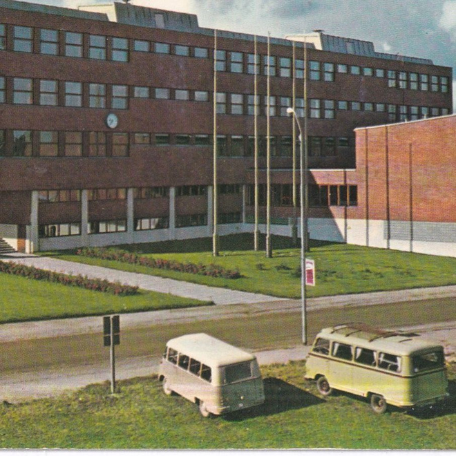 Jyväskylä. Keskusammattikoulu, e280