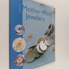 Sylvie Hooghe : Mother-of-pearl Jewellery - pikkukuva 1