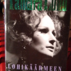 TAMARA LUND: LOHIKÄÄRMEEN PAHVIKULISSIT - pikkukuva 1