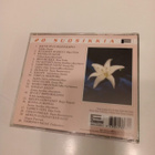 CD KAUNEIMMAT VALSSIT - 20 SUOSIKKIA  ( Sis.postikulut ) - pikkukuva 2