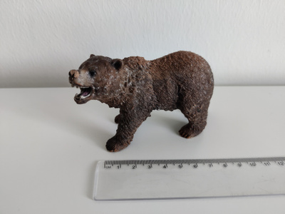 Schleich harmaakarhu
