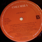 JOE PUBLIC  ::  LIVE AND LEARN  ::  VINYYLI  MAXI 12"   1991 - pikkukuva 4