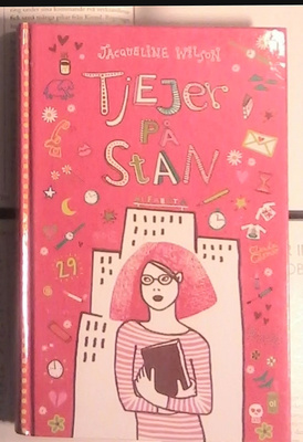 Jacqueline Wilson - Tjejer på stan (inbunden bok)