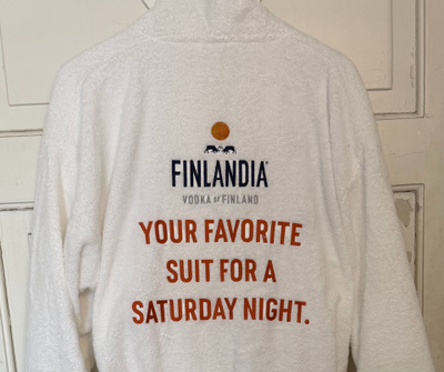 Finlandia Vodka Logolla Kylpytakki