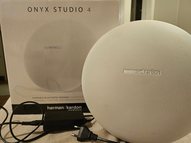 Onyx Studio 4 Bluetooth kaiutin