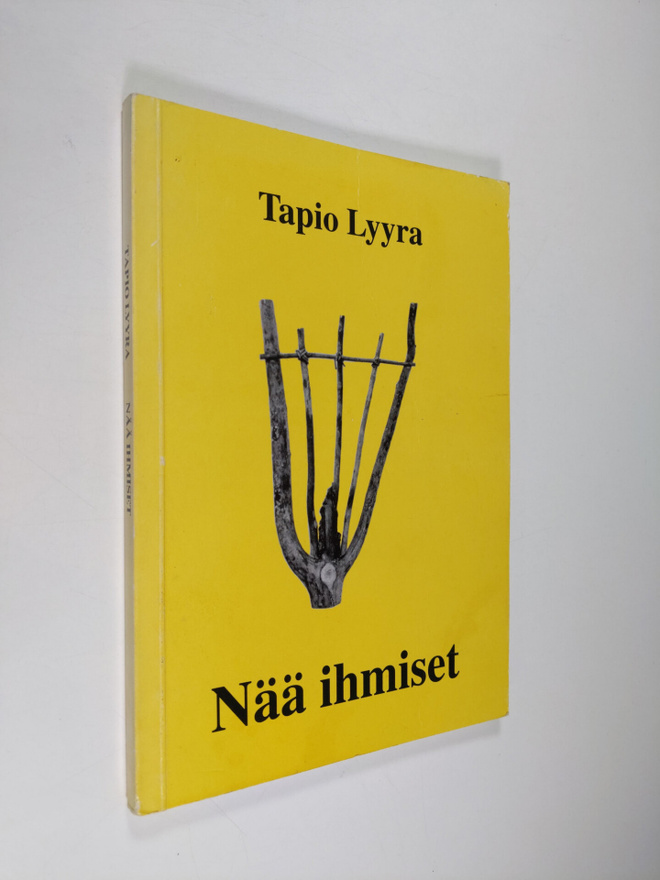 Tapio Lyyra : Nää ihmiset (signeerattu)