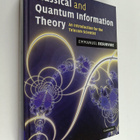 Emmanuel Desurvire : Classical and quantum information th... - pikkukuva 1