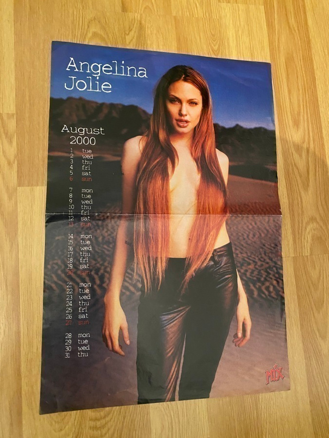 Angelina Jolie juliste