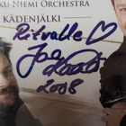 JORMA KÄÄRIÄINEN&RIKU NIEMI ORCHESTRA-KÄDENJÄLKI CD +NIMMARI - pikkukuva 2