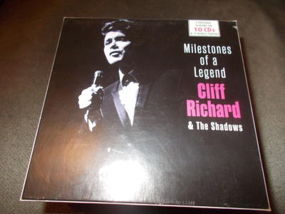 10-CD CLIFF RICHARD & THE SHADOWS ** MILESTONES OF LEGEND **