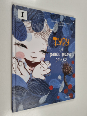 Sanna Isto : Typy ja paukutteleva peikko
