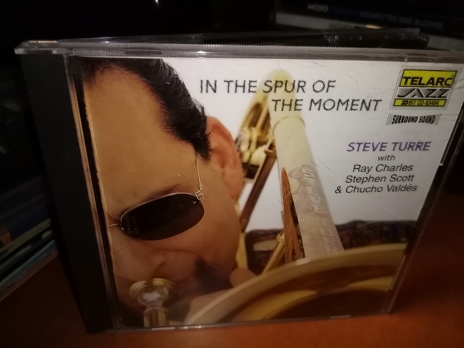 CD STEVE TURRE : IN THE SPUR OF THE MOMENT ( SIS POSTIKULU)