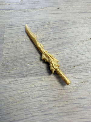LEGO Ninjago kultainen lohikäärme miekka