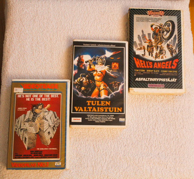 3 x VHS nippu