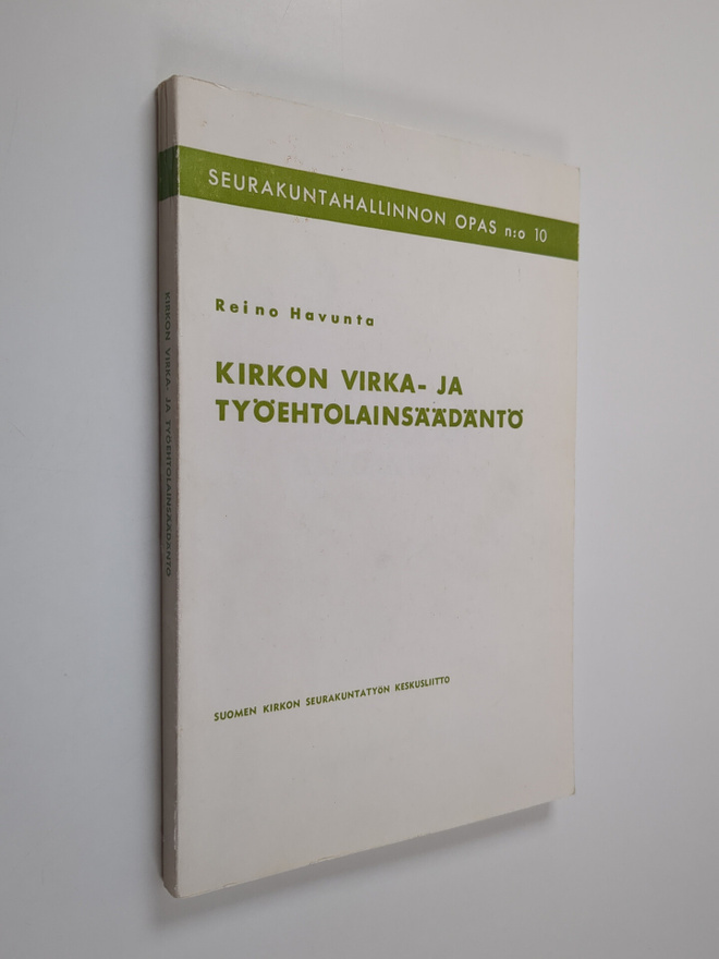 Reino Havunta : Kirkon virka- ja työehtolainsäädäntö