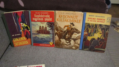 Gummerus kirja - nuorten seikkailu ja jännitys 9 kpl