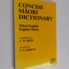 Timoti Sam Karetu ym. : Concise Maori Dictionary - Maori-... - pikkukuva 1