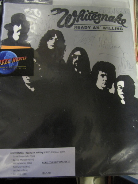 WHITESNAKE - READY AN WILLING KIERTUEKIRJA + 6 NIMMARIA
