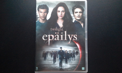 DVD: Twilight Epäilys / Eclipse, 2xDVD (2010)
