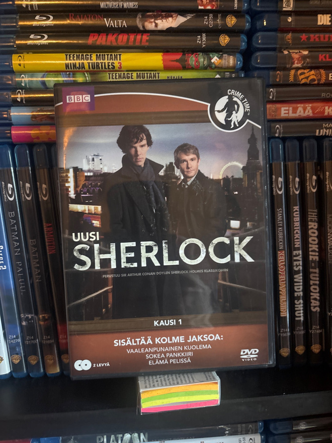 Sherlock kausi 1