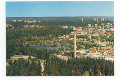 Lahti: Pikku-Vesijärvi ja voimalaitoksen piippu
