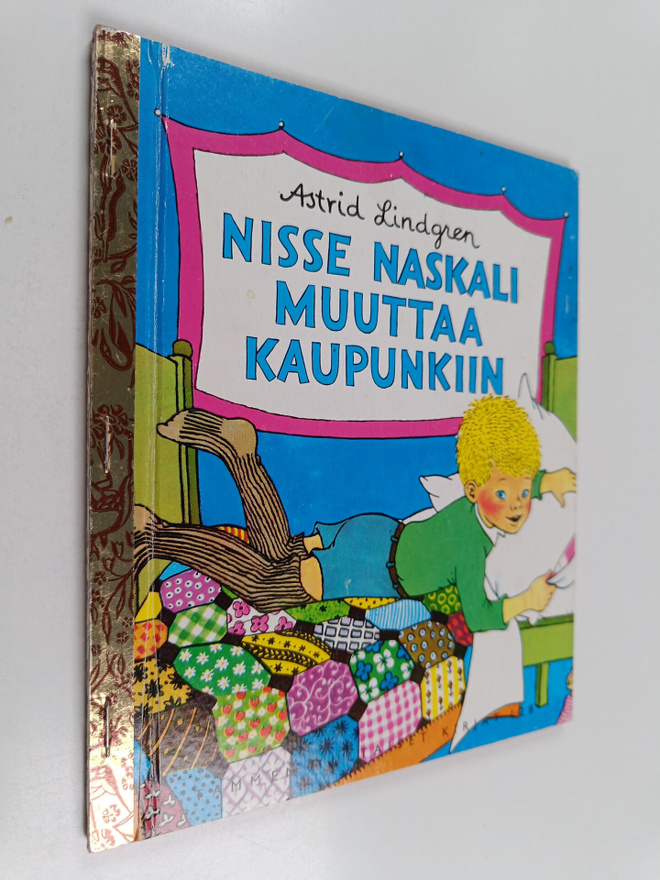 Astrid Lindgren : Nisse Naskali muuttaa kaupunkiin