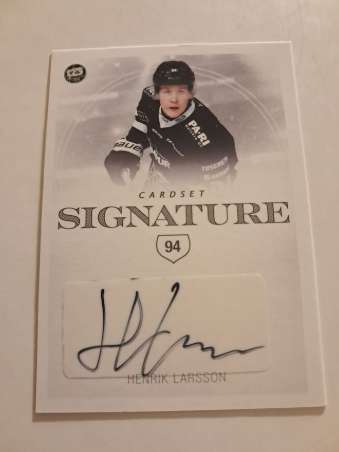 Cardset 19-20 Signature: Henrik Larsson 115/125