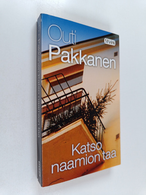 Outi Pakkanen : Katso naamion taa