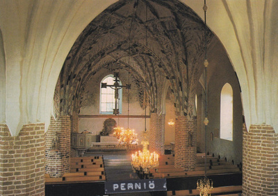 KIRKKOKORTTI - PERNIÖN KIRKKO - SISÄKUVA - 3