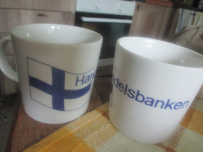 Arabia Teema mukit /handelsbanken 2 kpl/ v.-70-80 lukua