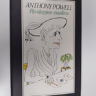 Anthony Powell : Hyväksyjien maailma - pikkukuva 1