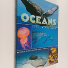 Beverly McMillan ym. : Oceans : Life in the Deep - pikkukuva 1