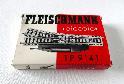 Fleischmann 9141 piccolo elektr. Vaihto-osapari oikea/vasen
