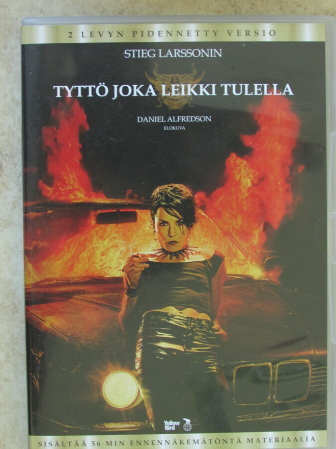 Tyttö joka leikki tulella, 2 x DVD