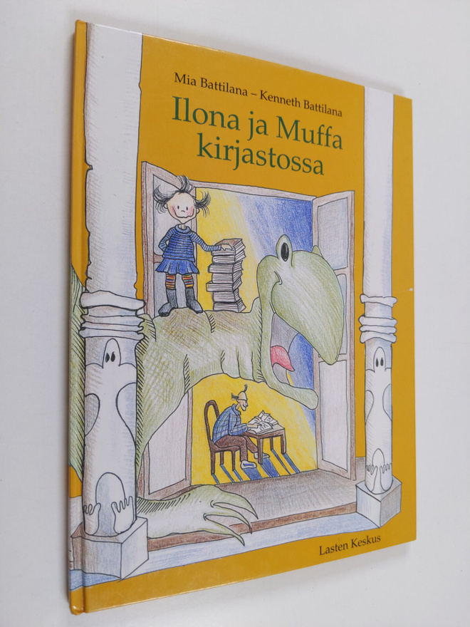 Mia Battilana : Ilona ja Muffa kirjastossa