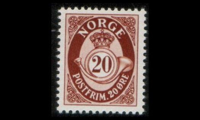 Norja 356 ** Postitorvi 20 öre ruskea (1950)