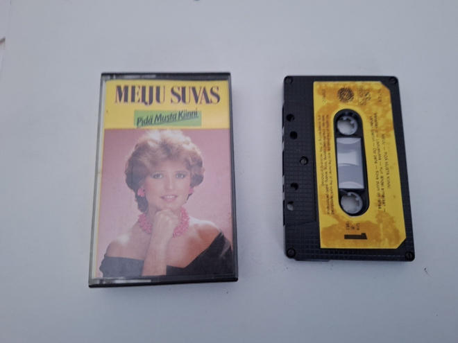 MEIJU SUVAS - PIDÄ MUSTA KIINNI c-kasetti