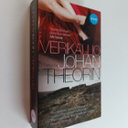 Johan Theorin : Verikallio - pikkukuva 1